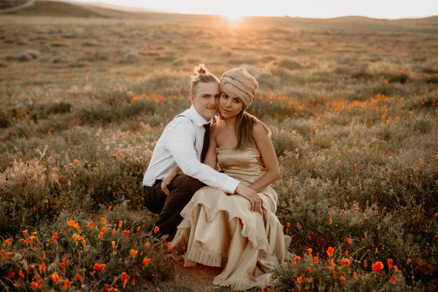 couples, elopement, poppy fields, young love