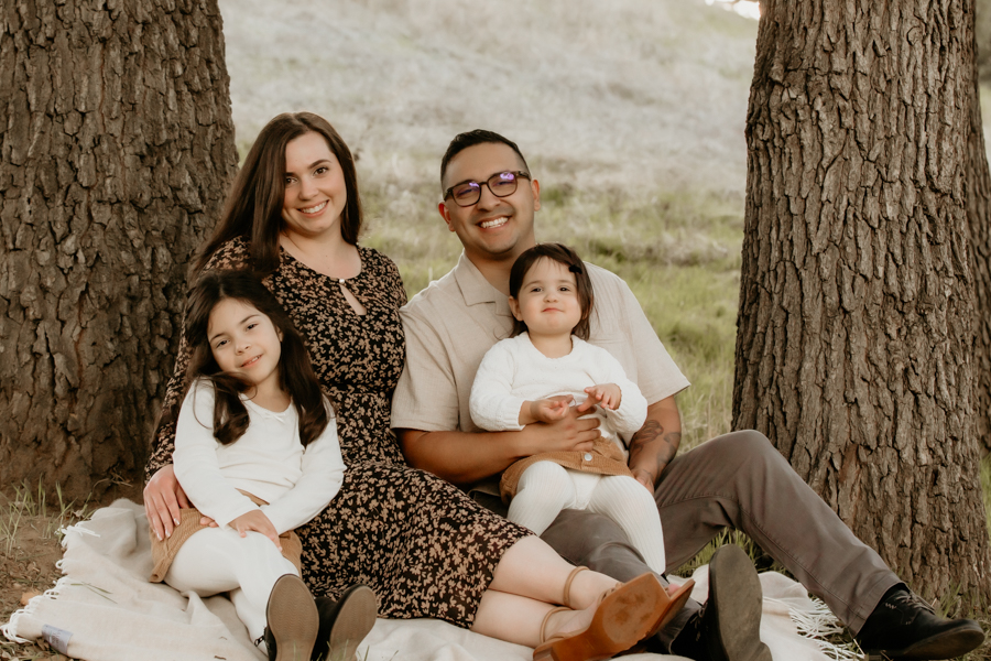 6G4A3938 SCV photographer, Santa Clarita Photogpraher, Valencia photographer, family photographer<br />
family portraits