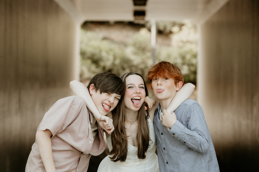 6G4A4325 family portraits, Santa Clarita family photographer, Los Angeles family photographer, siblings